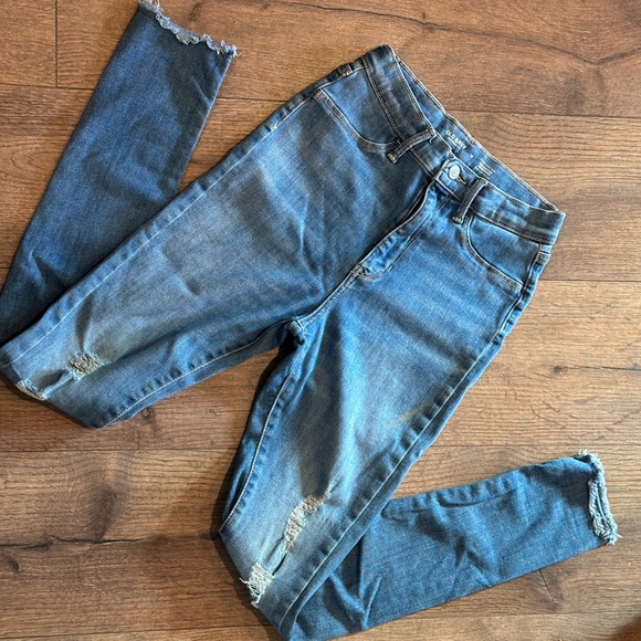 Old Navy Extra High Rise Rockstar Jeans - Picture 1 of 6
